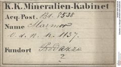Etiketten zu Mergel (NHMW-MIN-Bd8538)